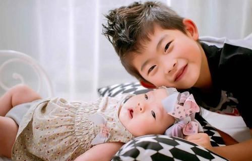 孩子|乱摸会影响孩子智力,家长谨记“三摸五不摸”,对孩子成长有利