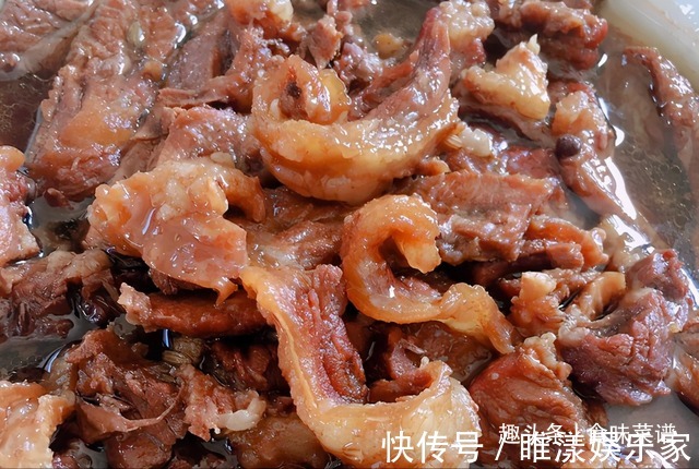 腥味|炖牛肉时,只需加入一勺特殊食材,牛肉软烂鲜香没腥味,百试百灵