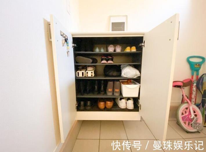 餐具|日本一家四口的极简生活：用最少的物品，过上最幸福的日子