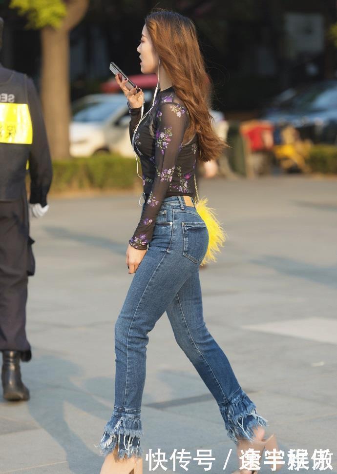 确认过眼神,还是牛仔裤穿起来更省心,帮你轻松提升外在美