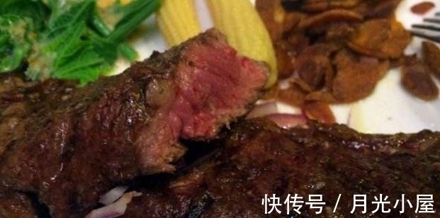 首次吃牛排, 服务员问你要“几分熟”, 这个答案会让你很“内行”