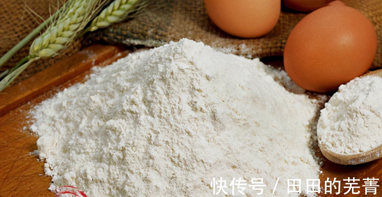 面筋|内行人买面粉，不只看价格，认准面袋上的一行字，挑出劲道好面粉！