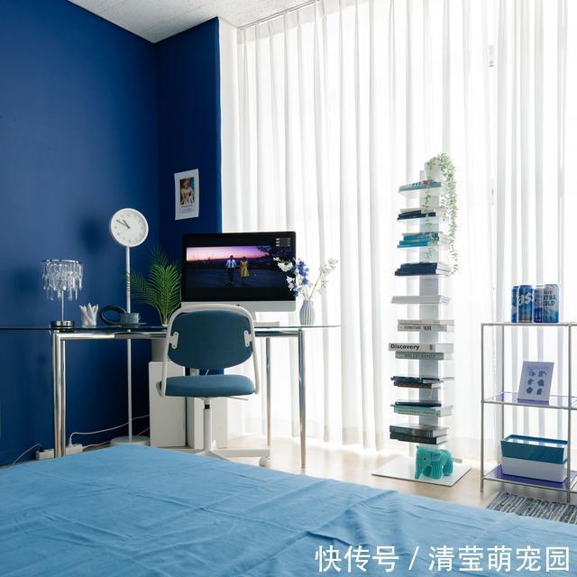 床头柜|95后姑娘的“穷装”卧室火了,环保又精致,软装的力量真强大