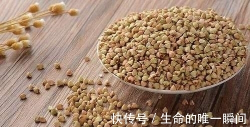 糖尿病患者|糖尿病如何选择饮食？糖尿病专家：常吃1种“粗粮”，或能稳血糖