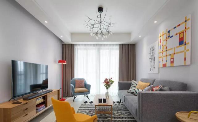 墙面|朋友真会装修,客厅装得这么漂亮,看得我都不想走了!