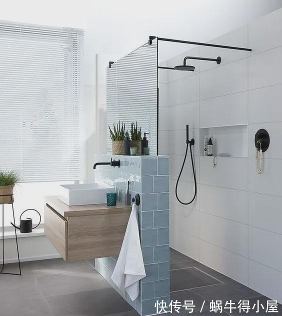 马桶|卫生间但凡不是小到可怜，能砌半墙就砌半墙，图的就是5个好处