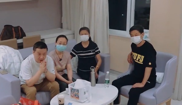 应采儿王斯然生产细节曝光!得知是男孩后,两个爸爸反应截然不同