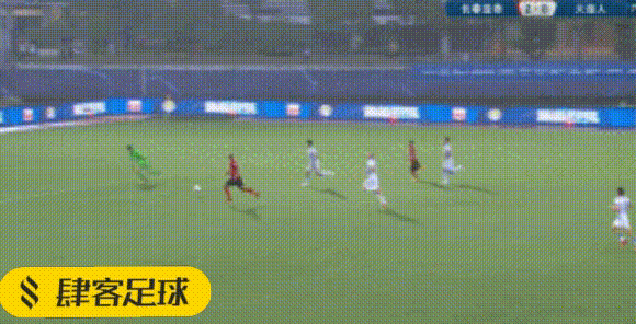 林良铭|儒尼奥尔双响！亚泰3-1大连人暂升榜首