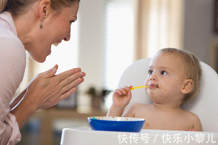 生病|吃辅食时，家长容易犯10种“坏毛病”，尽早改正别等娃生病才后悔