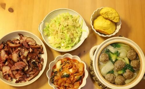 职场妈妈做晚餐,30分钟3菜1汤全搞定,效率高家人吃得开心