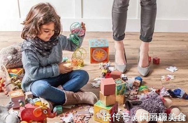 家长|育儿专家:“玩具多”的孩子和“玩具少”的孩子,长大后区别很大