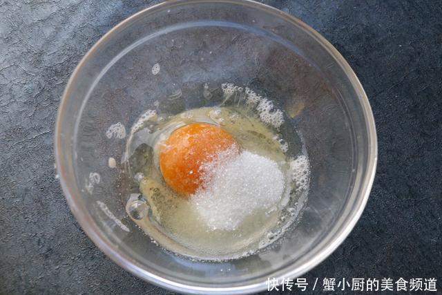吃不完的吐司换一种新做法，转身就变成抢手美食，全家都爱吃