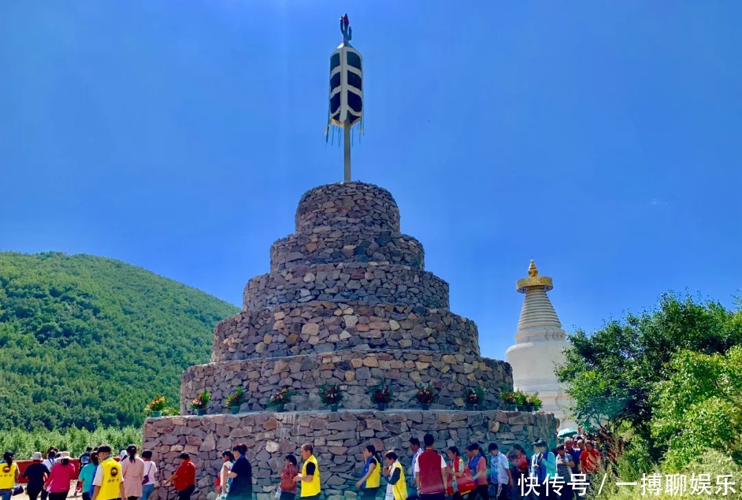 仙境|位于仙境之谷，这座神秘的藏传寺院，让你来一次就不想走