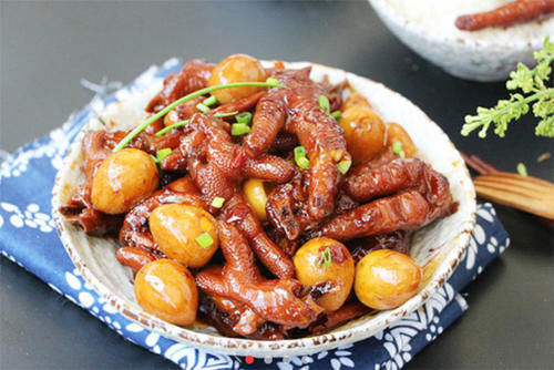 鸡爪|孩子经常体虚隔三差五咳嗽去医院,多吃滋补菜,抵抗力好生病减少