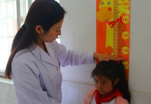 经常性|孩子将来能长多高?有公式可推算,4方面影响最终身高,不可忽视