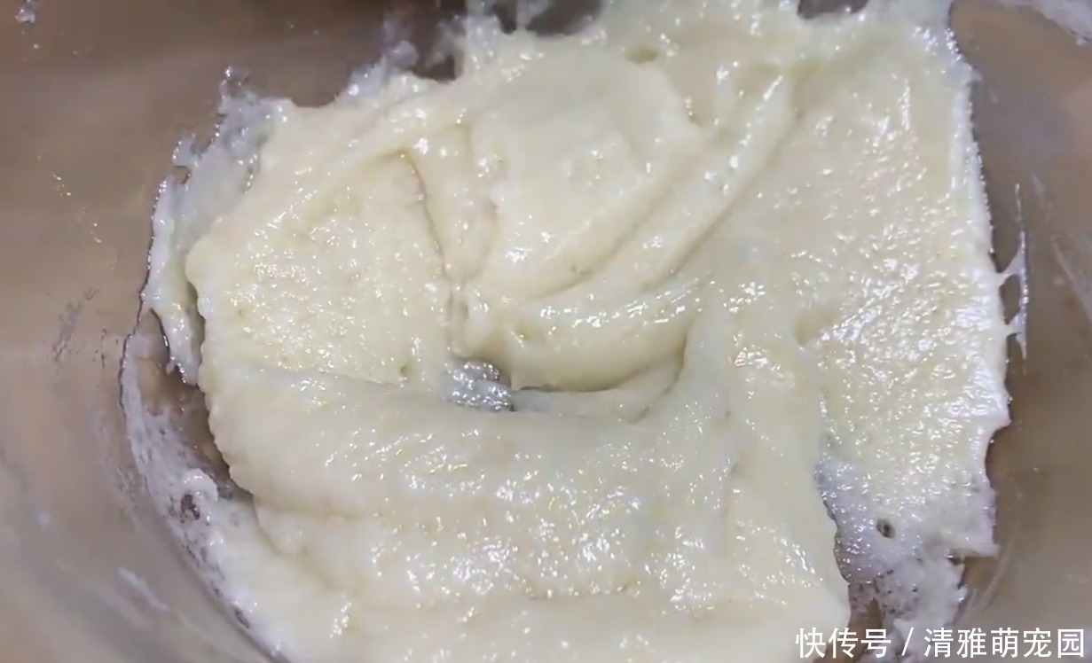  新鲜|蛋糕换一种新鲜做法，不用烤箱也能做出松软细腻的蛋糕