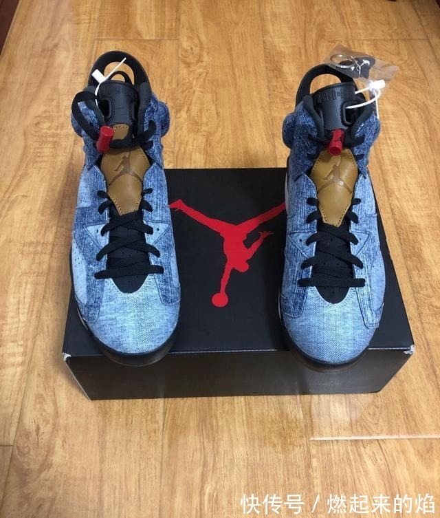 nike Travis Scott 上脚新倒钩，冲得到算我输丨潮鞋上脚！