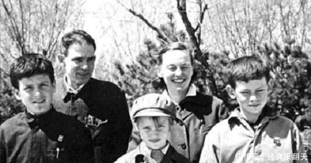 辛顿|美国女核武器专家,向往中国生活,放弃高薪来中国农村放牛