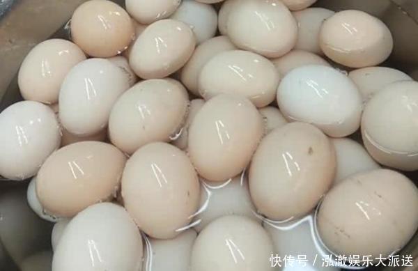 流油|原来腌鸡蛋这么简单,掌握关键步骤,简单秘制一做,鸡蛋个个流油