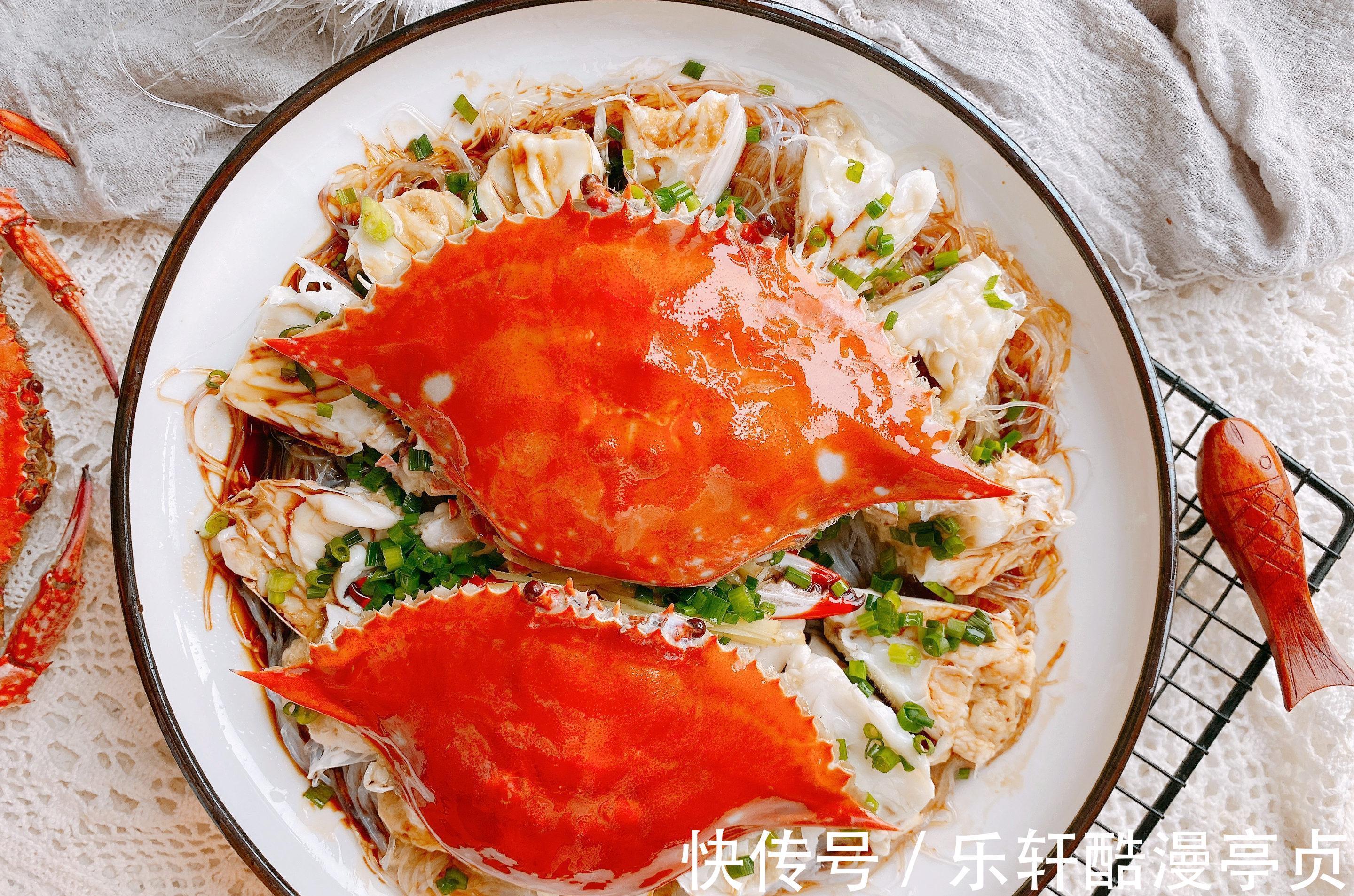 葱油梭子蟹|江浙沪时令菜“葱油梭子蟹”，掌握2点，肉质细嫩，鲜得掉眉毛