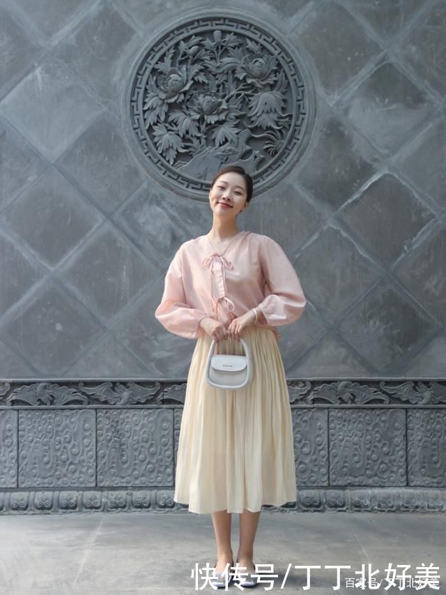 温婉|女人一定要精致!10套优雅气质穿搭示范,演绎出女人的温婉与气质