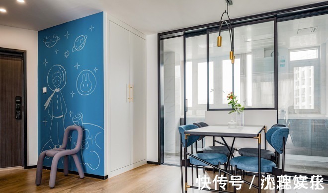 背景墙|看她家的配色,像吃了一口甜而不腻的糕点~