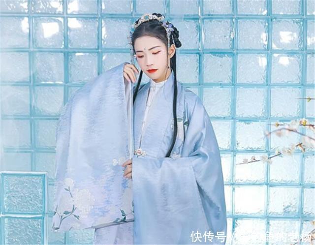 年代|年代重生六零年,靠挖野菜活命,意外获得神奇空间米肉满仓