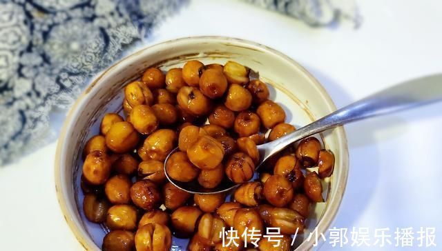 养心安神|失眠最怕这小果,30一斤,这样做每天吃几个,养心安神助睡眠