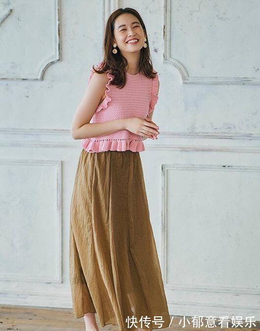 半身裙|今年半身裙别瞎穿，认准这些“上短下高腰”技巧，巧妙显高又时髦