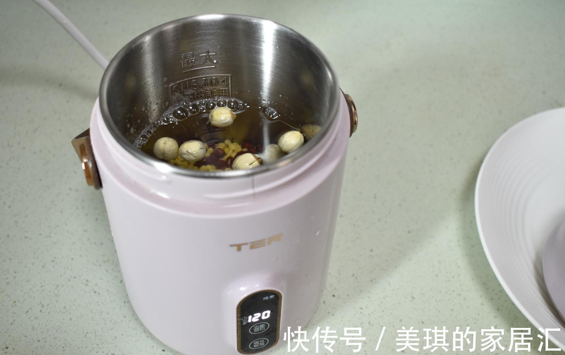外卖|一个人吃饭我不将就不点外卖，这样做简单营养味美，生活有滋有味