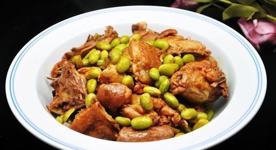 感冒|孩子抵抗力差经常感冒生病，多吃经典菜，补钙补铁强身少生病