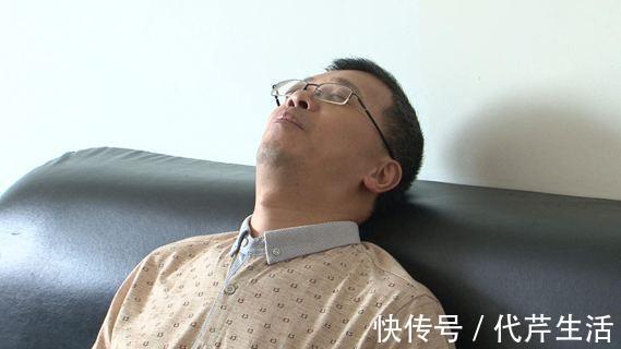 头晕|血液粘稠的人,晨起后往往会有3个症状,如果你有要多喝1种水