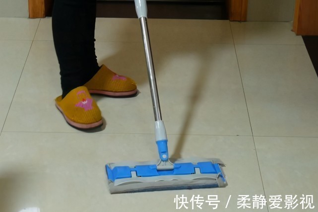 清水|清水拖地等于“白拖”，教你一招，拖完不留水渍不沾灰，干净省力