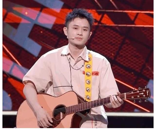 颜怡|《脱口秀大会4》王勉宣布退赛成全杨蒙恩,黑马四人已经淘汰俩