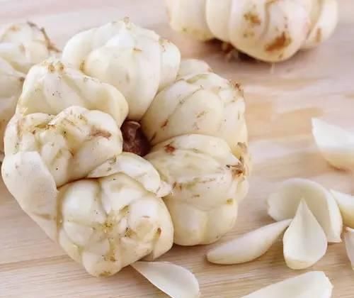 卵巢|女性卵巢开始衰老,有2处缩小,2处变大,若都没有,身体很健康