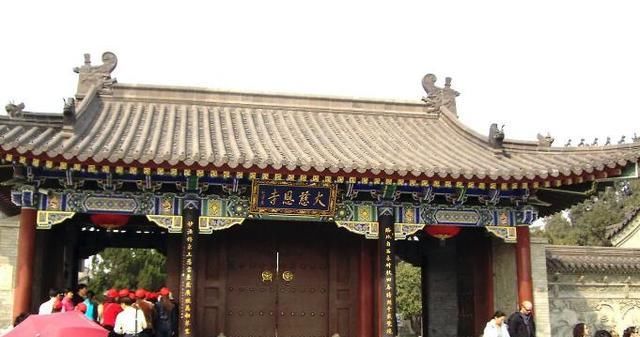 陕西|陕西这座寺庙不一般，13座庭院，1897间屋宇，还是李治为其母修建
