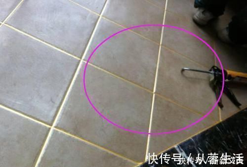 老师傅|为什么老师傅铺瓷砖都用美缝剂听他说完,后悔家里装错了