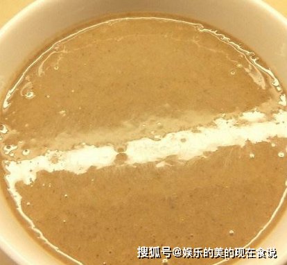 爱吃芝麻酱不会做？大厨教你在家自制，简单易上手，香浓纯天然