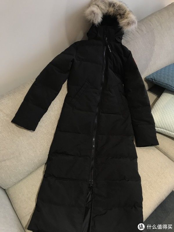  老婆|加拿大鹅帮你来过冬，老婆的CANADA GOOSE羽绒服简单评测