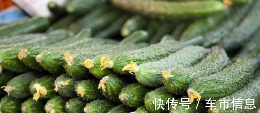 买黄瓜时，很容易买到激素黄瓜，学会这三招，买来的都是好黄瓜