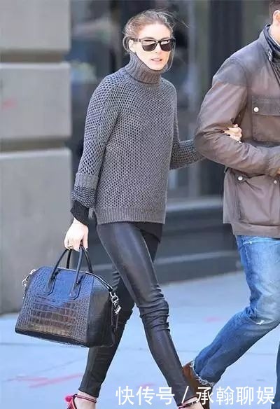 今年最火的高领毛衣，这样穿才够美！