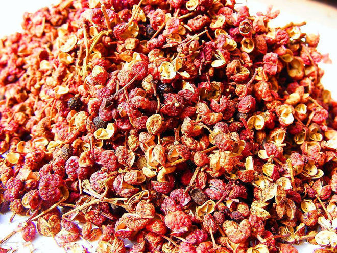 花椒|一把花椒八味药，没事“逮着用”，不仅湿气没了，白发也不告而别