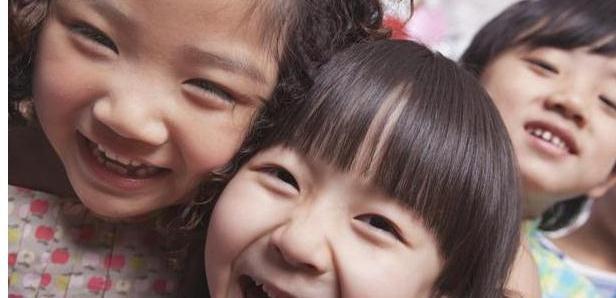 刘女士|白岩松:情商比智商更为重要,常对孩子说这4句话,娃情商不会低