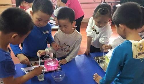 孩子|高智商的孩子,小时候都有这几个特征,占一条的就偷着乐吧