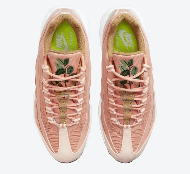 粉色渐变设计！全新Nike Air Max 95实物释出