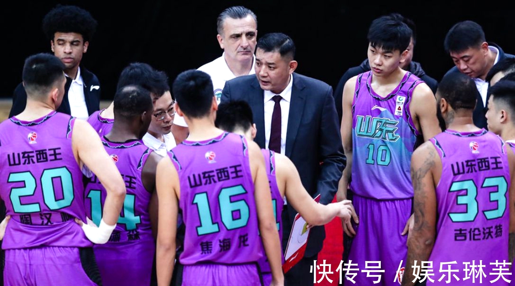 主教练|山东男篮的变与不变:宫鲁鸣履职而巩晓彬下课,巩晓彬永远是队魂