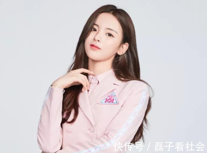 节目将“纯素人”的选拔模式转变为有舞台表演经验的“练习生”