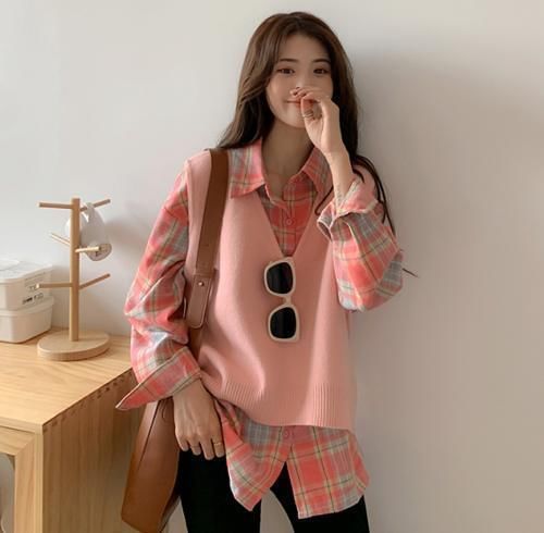 美skr 今年流行一种新穿法,叫衬衫+“卫裤”,时髦还显瘦,美skr人