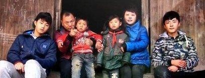 “变形计”播出了12年,富人的游戏,穷人却当真了!网友心寒!