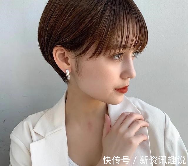 短发造型|剪短发怕不好看!这几款春日短发有点乖,“可承包你一整年的美”!